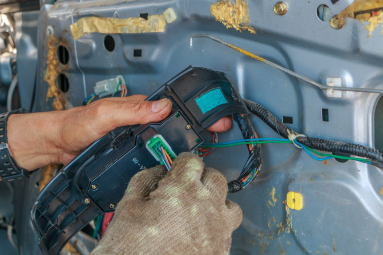 fixing wire switches car door unlocking in garnet valley, pa.